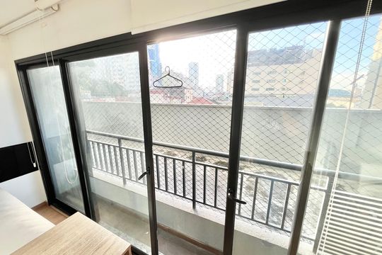 Varanda de kitnet/studio para alugar com 1 quarto, 26m² em Santana, São Paulo