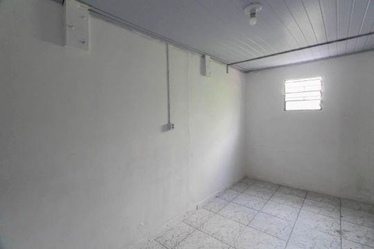 Quarto 2 de casa para alugar com 2 quartos, 42m² em Cidade São Mateus, São Paulo