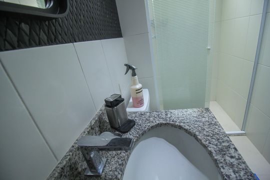 Banheiro Social de apartamento para alugar com 1 quarto, 61m² em Vila Regente Feijó, São Paulo
