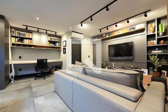 Sala de apartamento à venda com 1 quarto, 65m² em Indianópolis, São Paulo