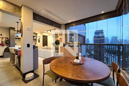 Varanda da Sala de apartamento à venda com 1 quarto, 65m² em Indianópolis, São Paulo