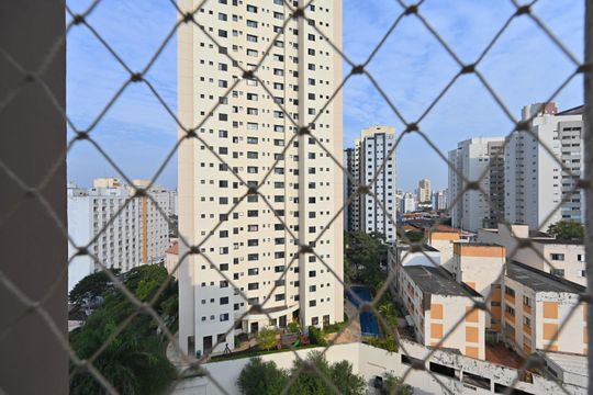 Vista do Quarto de apartamento à venda com 1 quarto, 50m² em Bosque da Saúde, São Paulo