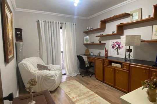 Quarto 1 de apartamento à venda com 3 quartos, 144m² em Vila Galvão, Guarulhos