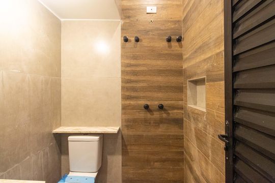 Banheiro de casa para alugar com 1 quarto, 24m² em Ipiranga, São Paulo