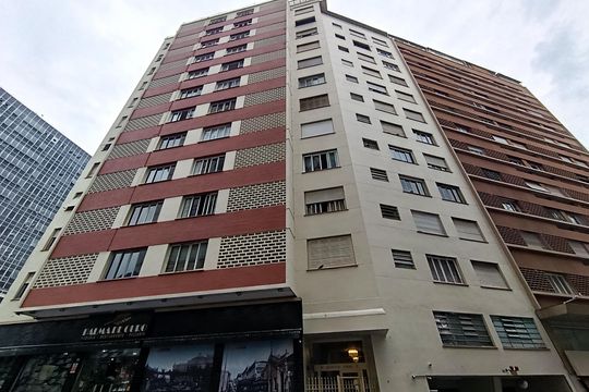Fachada de apartamento para alugar com 1 quarto, 46m² em Vila Santana, São Paulo