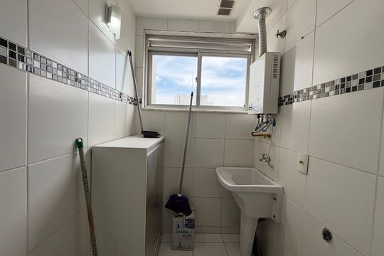 Área de serviço de apartamento para alugar com 2 quartos, 50m² em Jacarepaguá, Rio de Janeiro