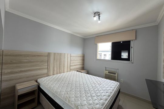 Quarto 2 de apartamento para alugar com 2 quartos, 50m² em Jacarepaguá, Rio de Janeiro