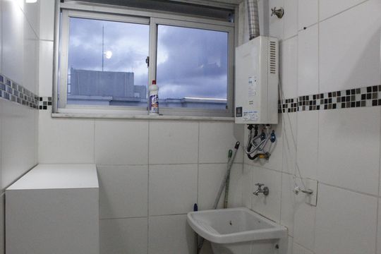 Área de Serviço de apartamento para alugar com 2 quartos, 50m² em Jacarepaguá, Rio de Janeiro