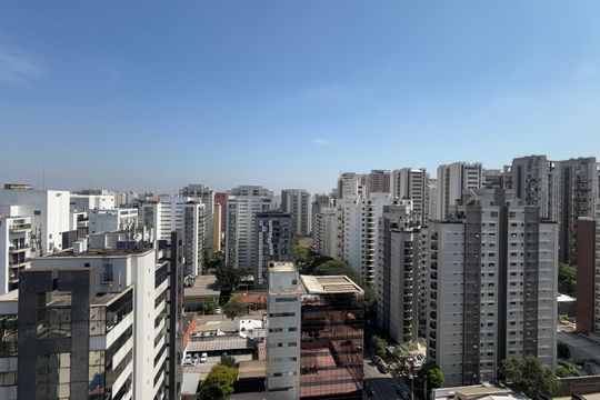 Vista Sala de apartamento para alugar com 1 quarto, 40m² em Indianópolis, São Paulo