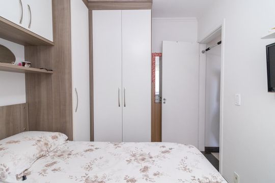 Quarto 2 de apartamento à venda com 2 quartos, 48m² em Jardim Cotinha, São Paulo