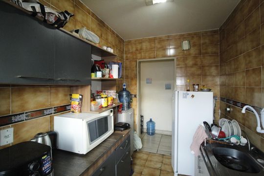 Cozinha de apartamento à venda com 2 quartos, 45m² em Morro Santana, Porto Alegre