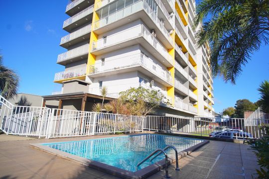 Área comum - Piscina de apartamento à venda com 2 quartos, 57m² em Primavera, Novo Hamburgo
