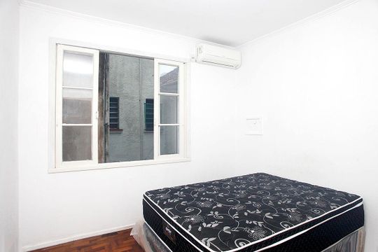 Quarto de apartamento para alugar com 1 quarto, 50m² em Petrópolis, Porto Alegre