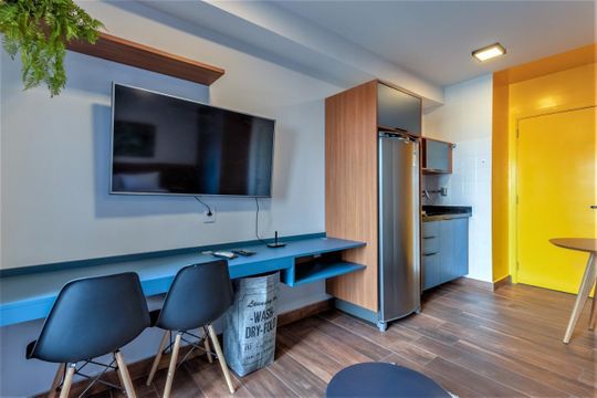 Cozinha de kitnet/studio à venda com 1 quarto, 44m² em Vila Dom Pedro I, São Paulo
