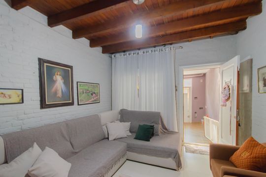 Sala de casa à venda com 3 quartos, 145m² em Liberdade, São Paulo