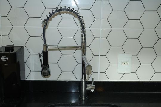 Cozinha de apartamento para alugar com 2 quartos, 47m² em Jardim Ísis, Cotia