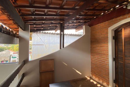 Varanda do Quarto 3 de casa à venda com 3 quartos, 250m² em Bussocaba, Osasco