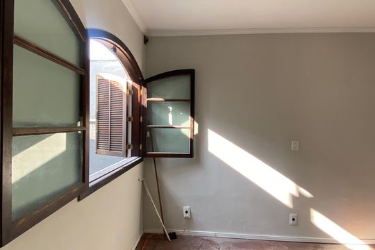 Quarto 1 de casa à venda com 3 quartos, 250m² em Bussocaba, Osasco