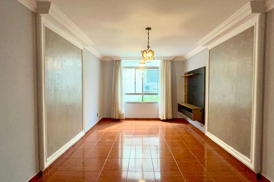 Sala de apartamento para alugar com 3 quartos, 125m² em Paraíso, São Paulo