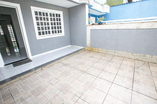 Garagem de casa para alugar com 2 quartos, 123m² em Taquara, Rio de Janeiro