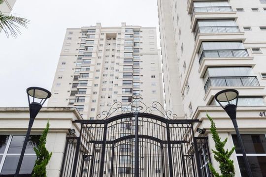 Fachada de apartamento à venda com 3 quartos, 236m² em Vila Gilda, Santo André