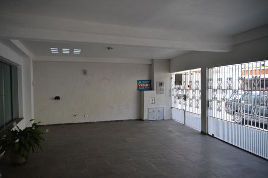 Garagem de casa à venda com 5 quartos, 180m² em Campestre, Santo André