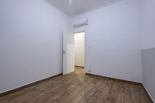 Quarto 1 de apartamento à venda com 2 quartos, 86m² em Pinheiros, São Paulo