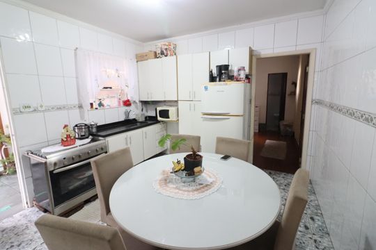 Cozinha de casa à venda com 2 quartos, 70m² em Bela Vista, Osasco