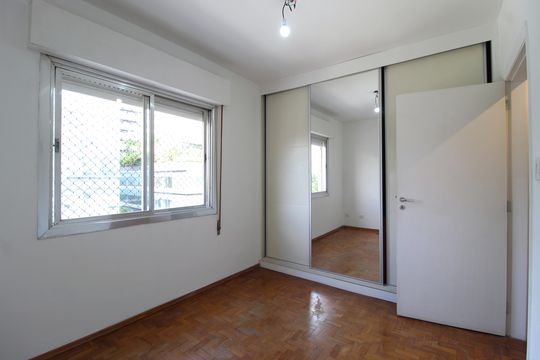 Quarto 1 de apartamento à venda com 2 quartos, 92m² em Vila Nova Conceição, São Paulo