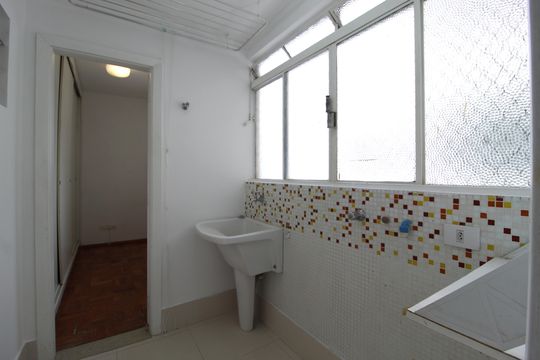 Área de Serviço de apartamento à venda com 2 quartos, 92m² em Vila Nova Conceição, São Paulo