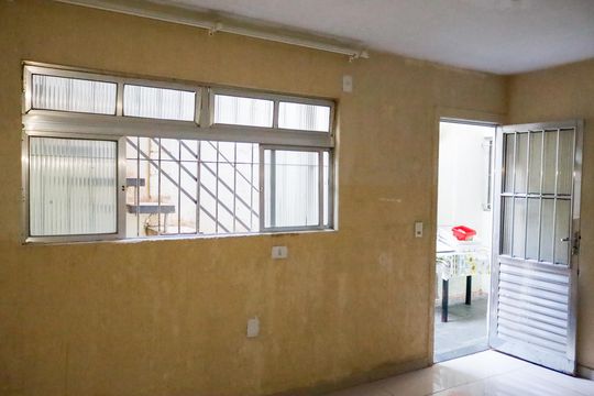 Casa para alugar com 2 quartos, 80m² em Cidade das Flores, Osasco