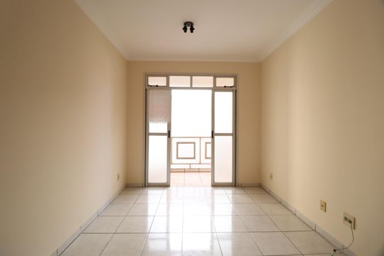 Apartamento para alugar com 3 quartos, 95m² em Santa Mônica, Uberlândia