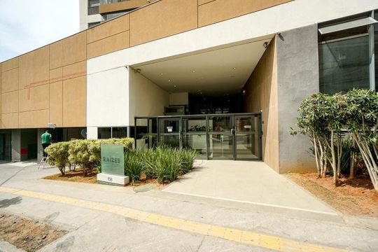 Fachada de apartamento para alugar com 1 quarto, 23m² em Vila Esperança, São Paulo