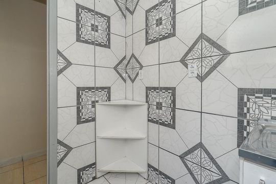 Cozinha de apartamento para alugar com 1 quarto, 45m² em Cristo Redentor, Porto Alegre