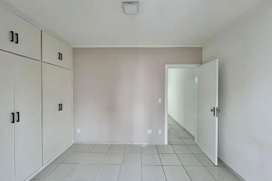 Quarto  de apartamento à venda com 1 quarto, 52m² em Jardim Proença, Campinas