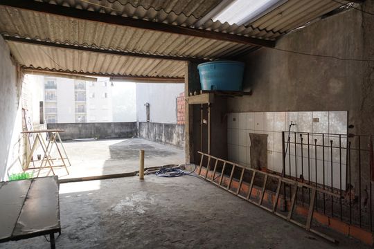 Quintal de casa para alugar com 3 quartos, 120m² em Jardim Vista Alegre, Embu das Artes