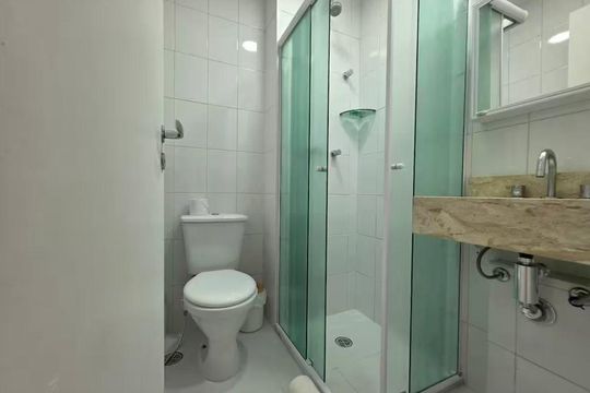 Banheiro de apartamento para alugar com 1 quarto, 45m² em Campos Elíseos, São Paulo