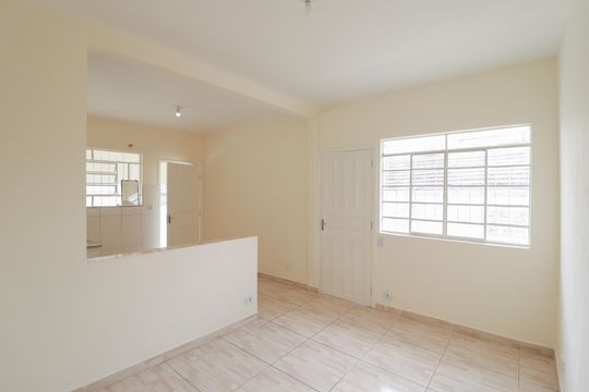Sala/Cozinha  de casa para alugar com 2 quartos, 98m² em Imirim, São Paulo
