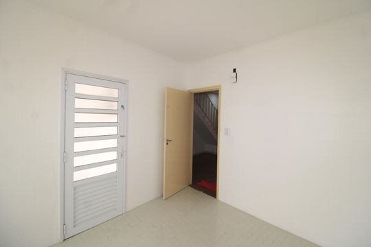 Cozinha de casa para alugar com 4 quartos, 160m² em Vila Mazzei, São Paulo