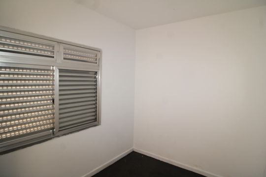 Quarto de Serviço  de casa à venda com 4 quartos, 160m² em Vila Mazzei, São Paulo