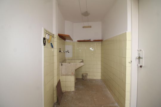 Área de Serviço de casa para alugar com 4 quartos, 160m² em Vila Mazzei, São Paulo
