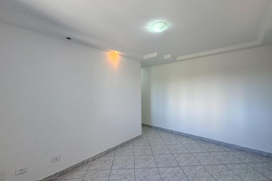 Sala de apartamento para alugar com 2 quartos, 53m² em Santa Terezinha, São Bernardo do Campo
