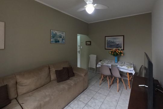 Sala de apartamento para alugar com 1 quarto, 45m² em José Menino, Santos