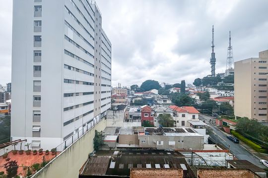 Vista do Quarto 1 de apartamento para alugar com 2 quartos, 64m² em Sumaré, São Paulo