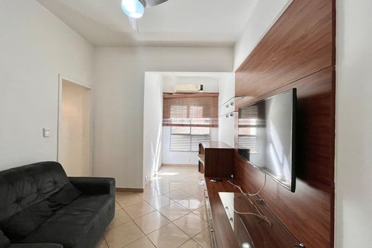 Sala de apartamento para alugar com 3 quartos, 71m² em Copacabana, Rio de Janeiro