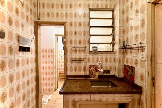 Cozinha de apartamento à venda com 2 quartos, 79m² em Centro, Rio de Janeiro