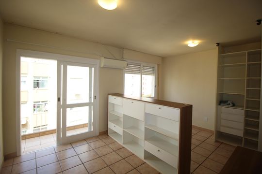 Apartamento para alugar com 0 quarto, 37m² em Boa Vista, Porto Alegre
