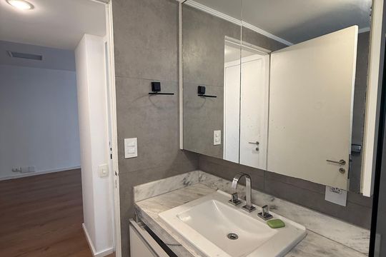 Banheiro de apartamento à venda com 2 quartos, 100m² em Santa Cecilia, São Paulo