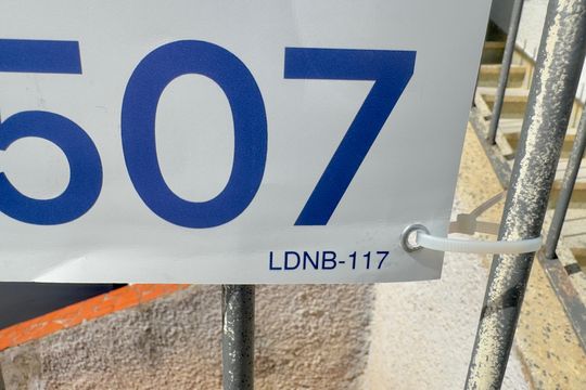 Código da placa LDNB-117 de apartamento para alugar com 1 quarto, 28m² em Jardim Flor da Montanha, Guarulhos