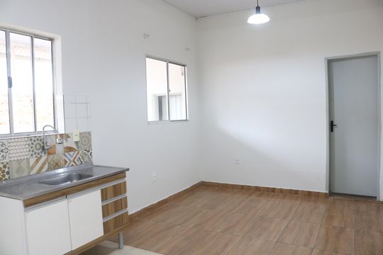 Sala e Cozinha Integrada de casa para alugar com 1 quarto, 40m² em Vila Leopoldina, São Paulo